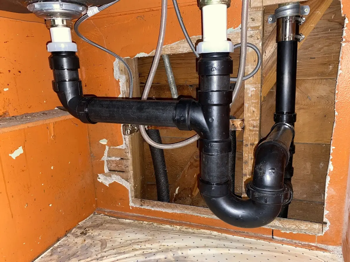 Professional Pipe Bursting equipment and tools on the job in Dayton